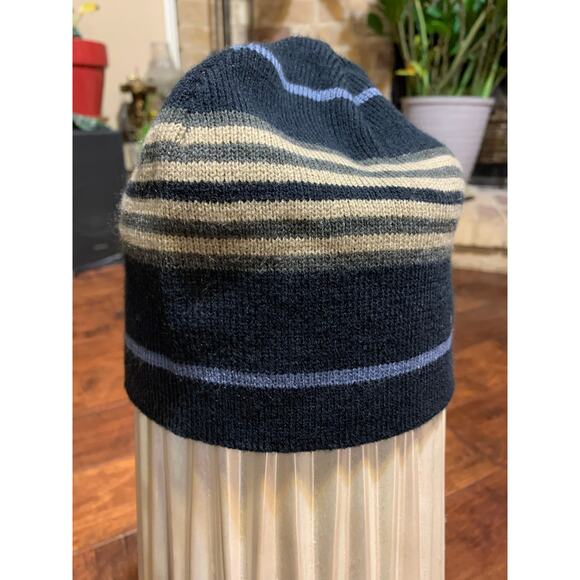 Roundtree & Yorke Men's Navy Khaki Beanie - OS - Picture 1 of 5